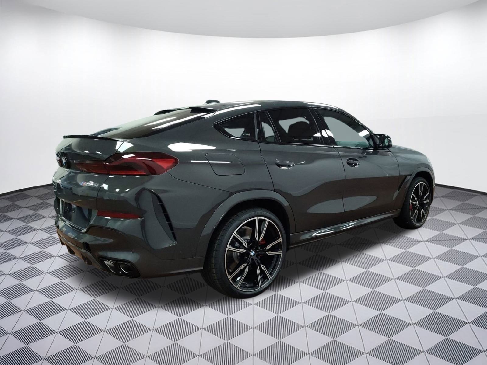 New 2026 BMW X6 M60i image 8