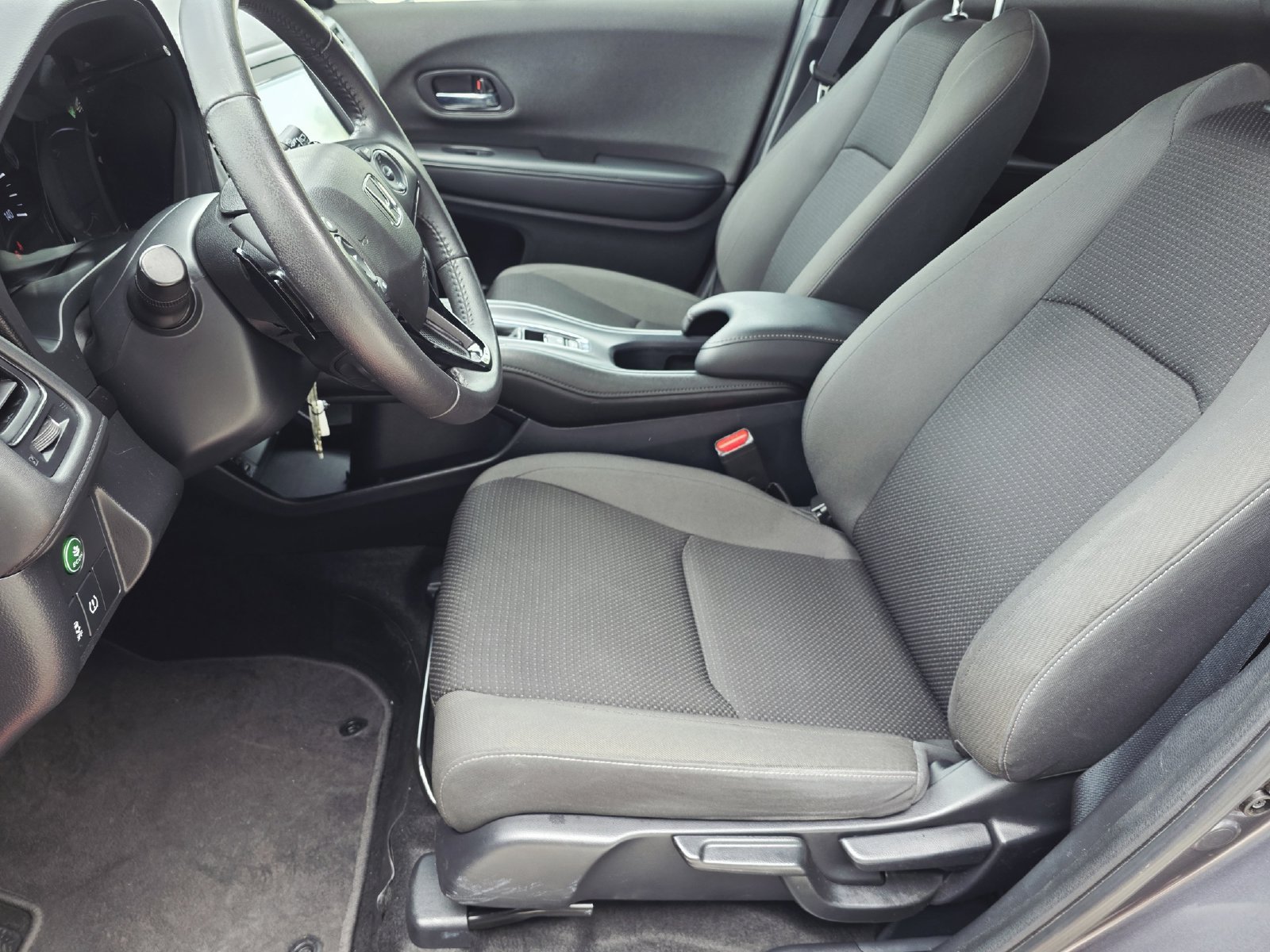 Used 2021 Honda HR-V Sport image 13