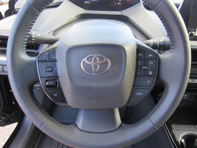 Used 2023 Toyota Prius LE image 27