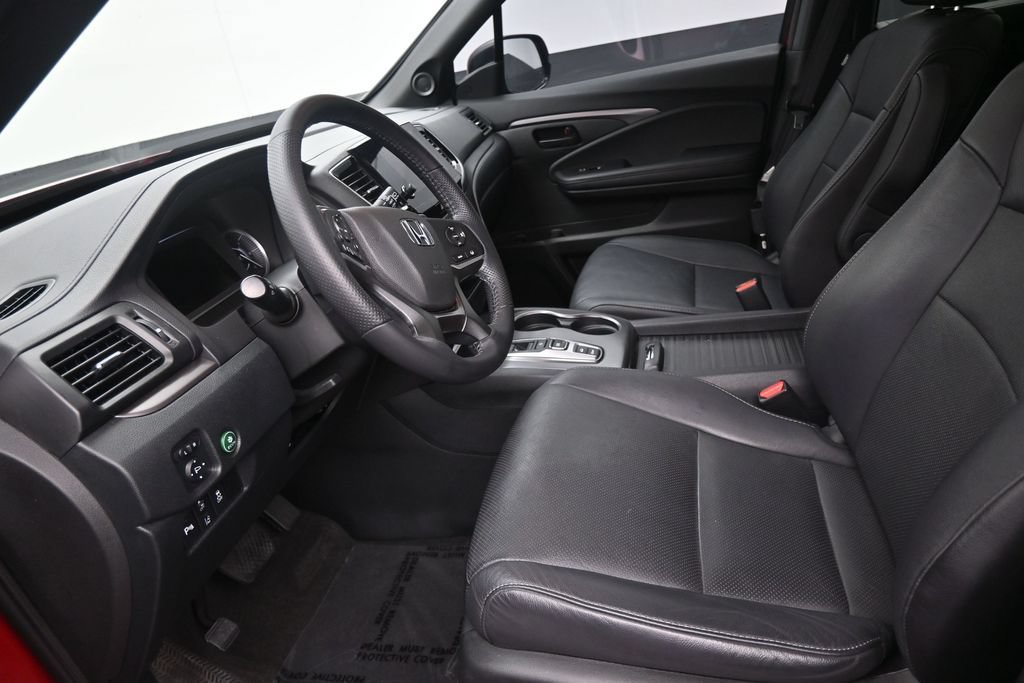 Used 2023 Honda Passport EX-L image 11