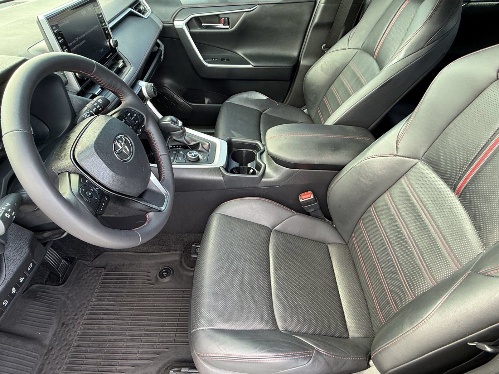 Certified 2021 Toyota RAV4 XSE w/ Premium Package AWD/4WD image 5