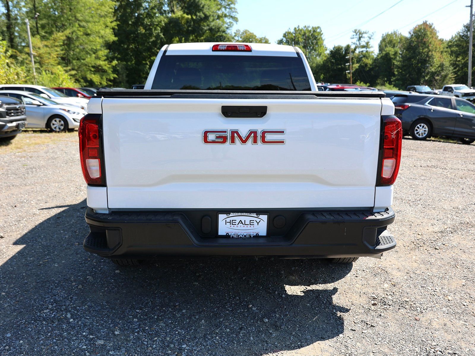 Certified 2024 GMC Sierra 1500 Pro w/ Convenience Package image 7