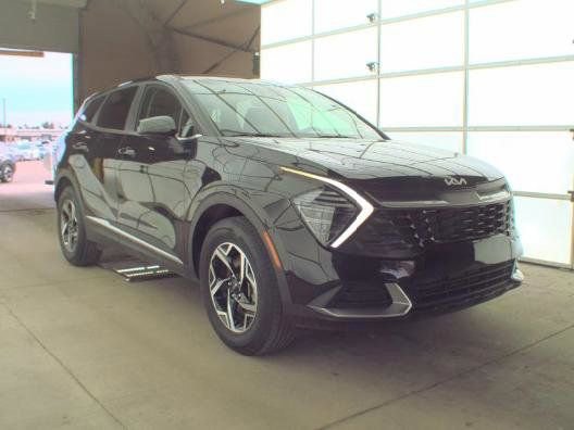 Used 2024 Kia Sportage LX AWD/4WD image 1