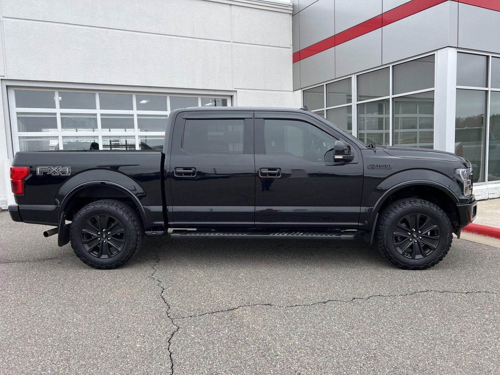 Used 2020 Ford F150 Lariat w/ Equipment Group 502A Luxury AWD/4WD image 28