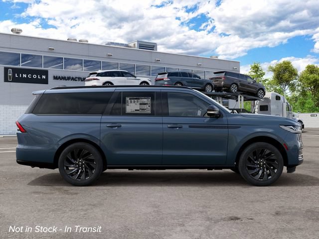 New 2027 Lincoln Navigator L Reserve AWD/4WD image 5