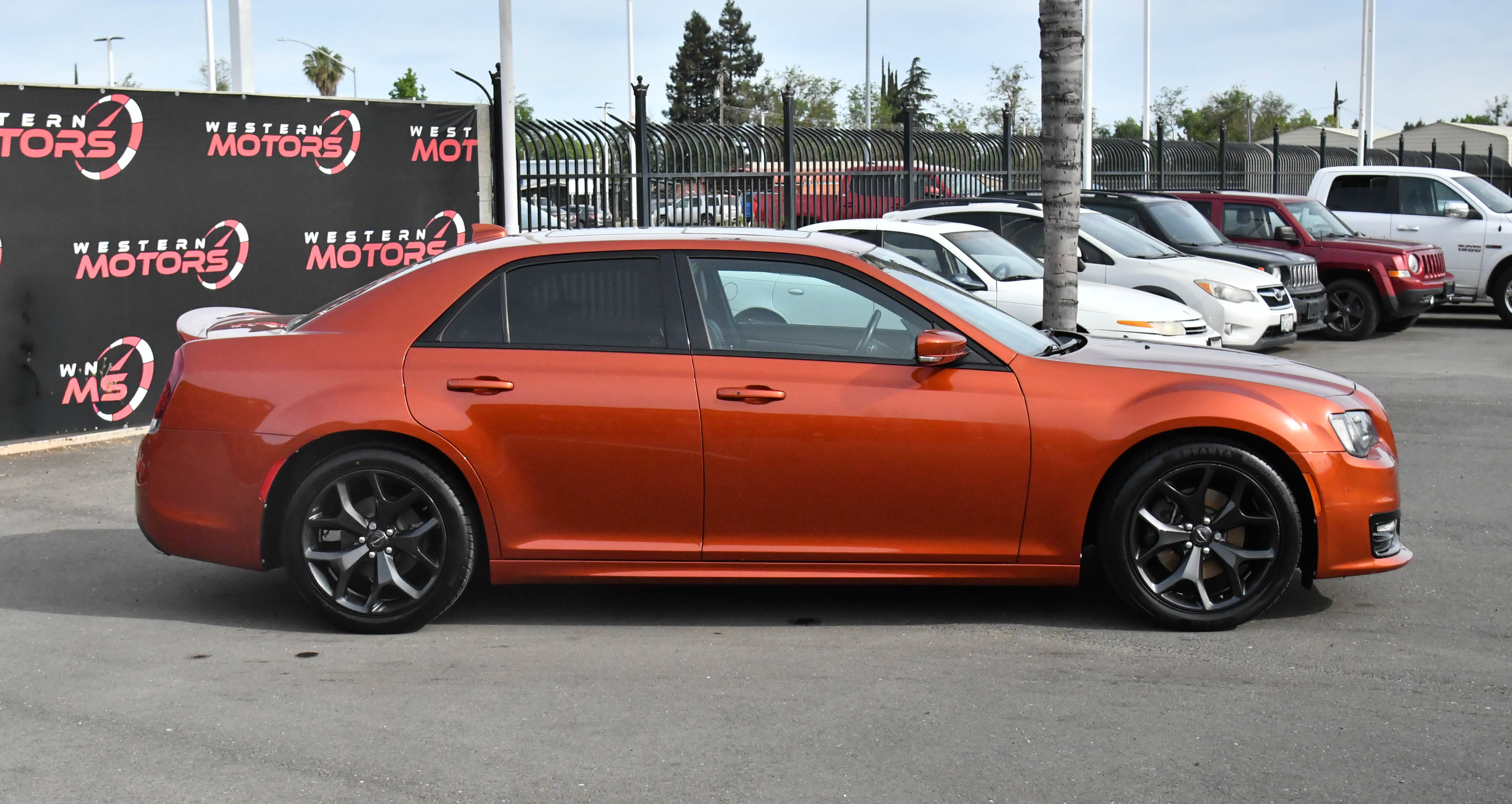 Used 2021 Chrysler 300 S w/ S Model Appearance Package image 9