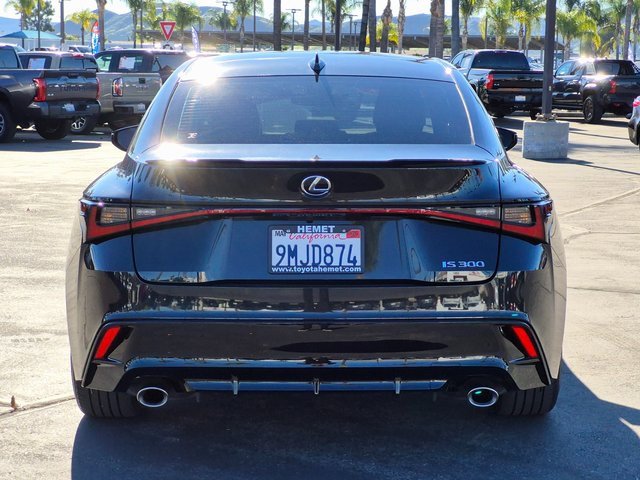 Used 2024 Lexus IS 300 F Sport image 7