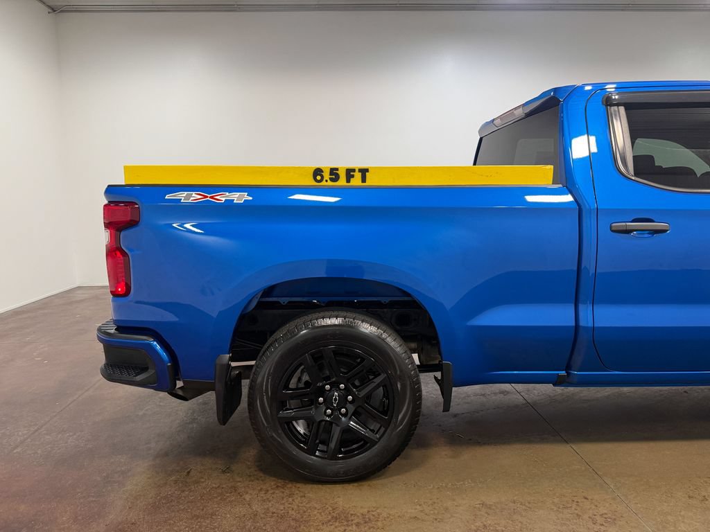 Used 2023 Chevrolet Silverado 1500 Custom w/ LPO, Dark Essentials Package AWD/4WD image 7