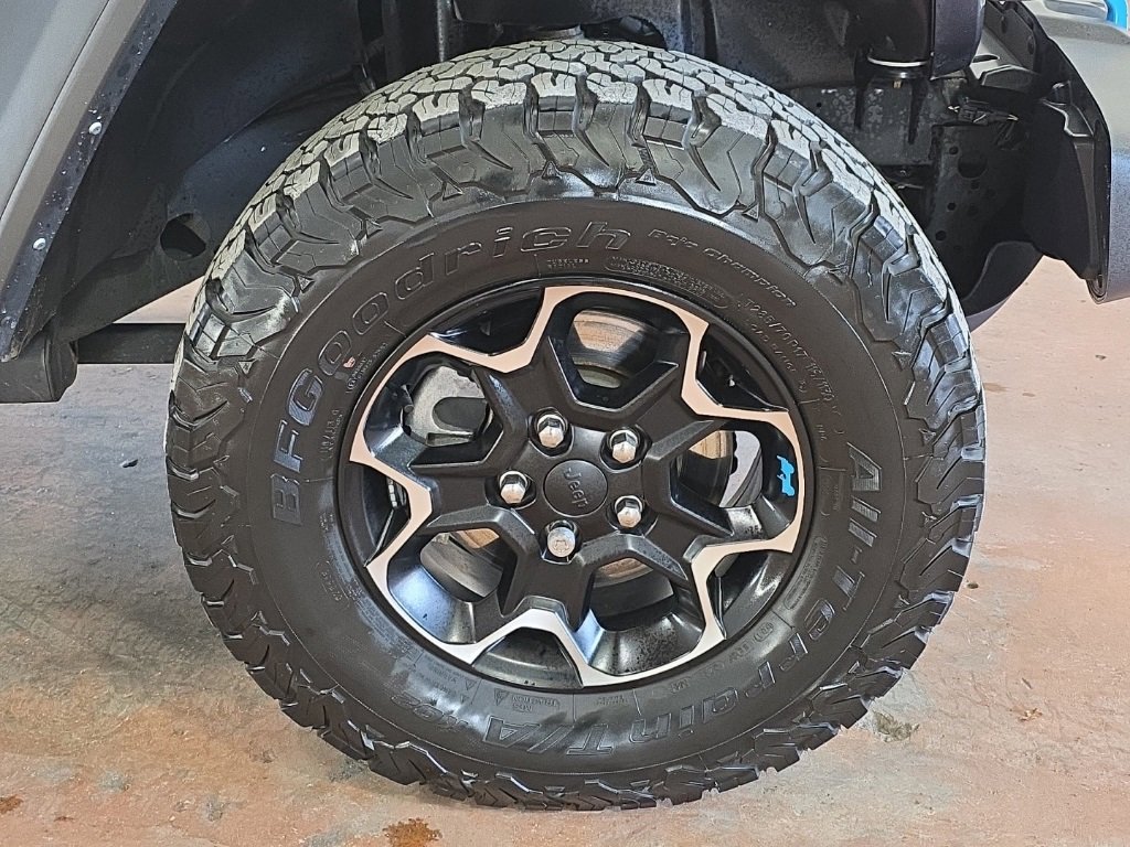 Used 2021 Jeep Wrangler Unlimited Rubicon 4xe w/ Cold Weather Group image 10