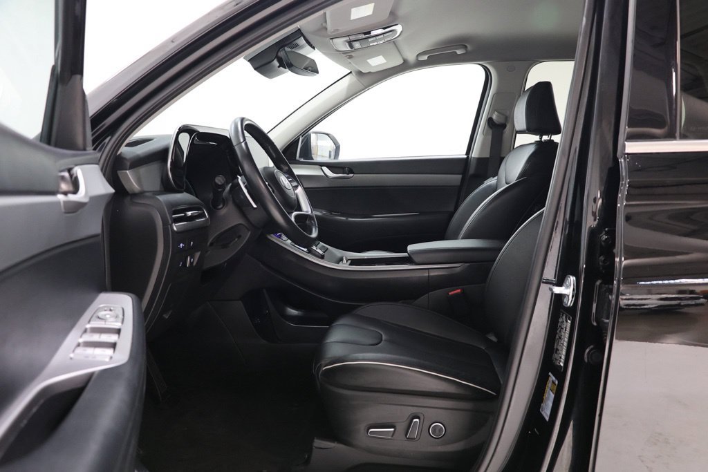 Used 2025 Hyundai Palisade SEL FWD image 17