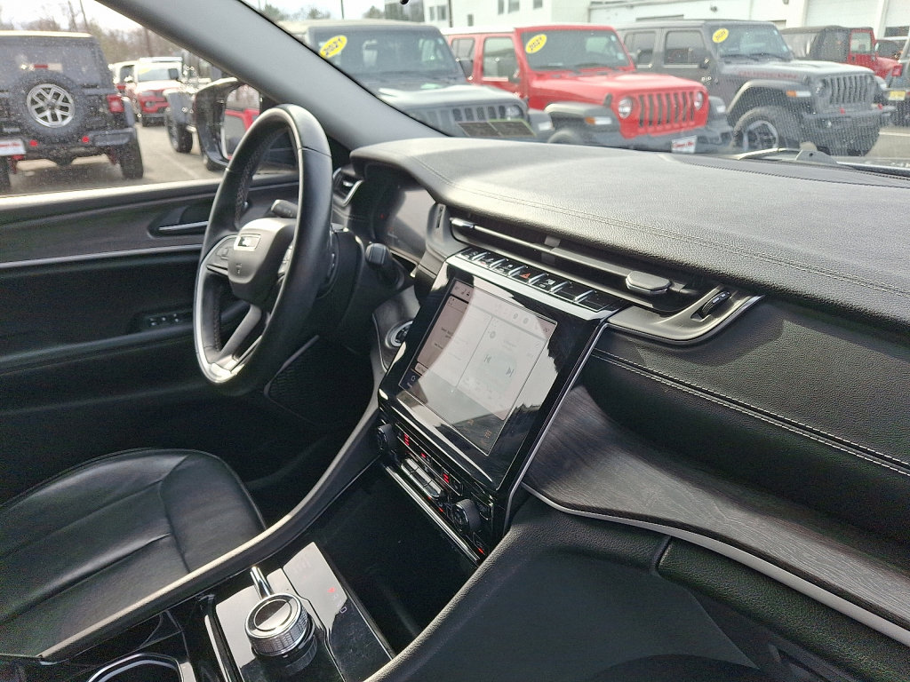 Used 2021 Jeep Grand Cherokee L Limited image 12