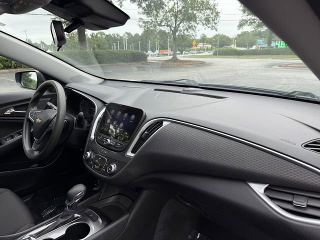 Used 2023 Chevrolet Malibu LS FWD image 28