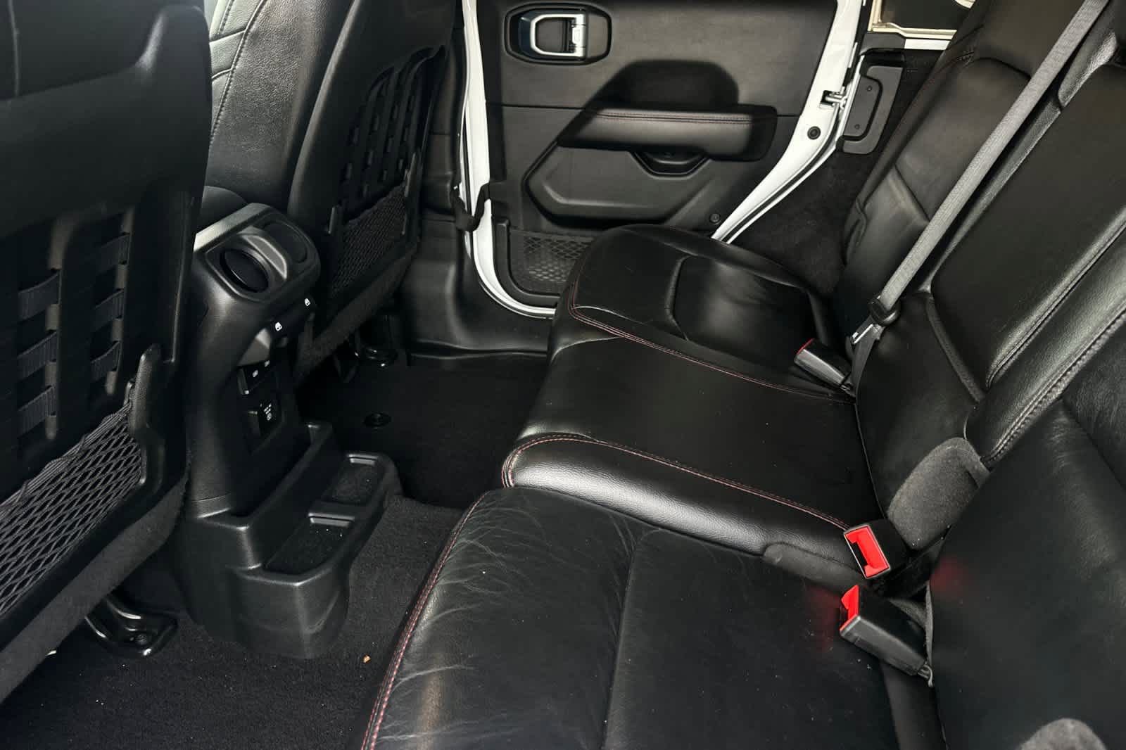 Used 2021 Jeep Wrangler Unlimited Rubicon image 4