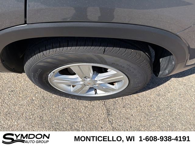 Used 2019 Chevrolet Trax LT w/ LT Convenience Package image 23