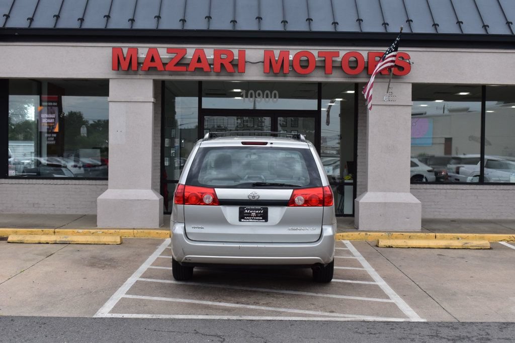 Used 2010 Toyota Sienna CE FWD image 11
