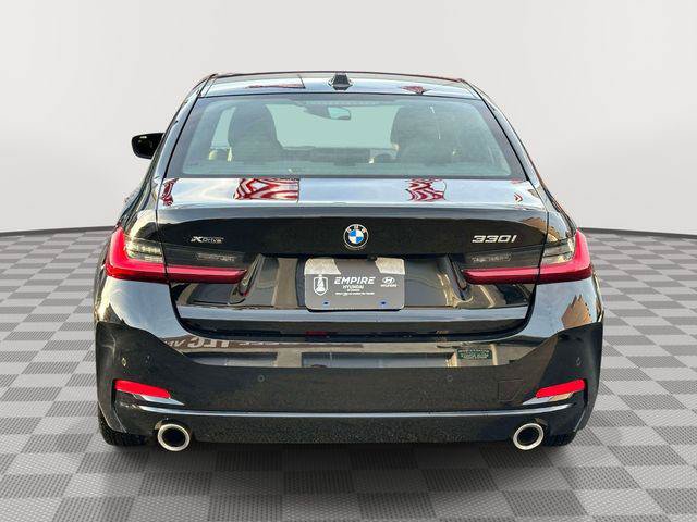 Used 2026 BMW 330i xDrive Sedan AWD/4WD image 3