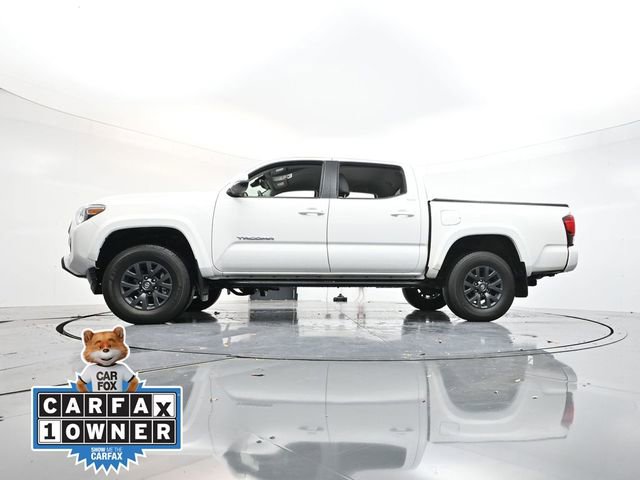 Used 2023 Toyota Tacoma SR5 w/ Technology Package image 33