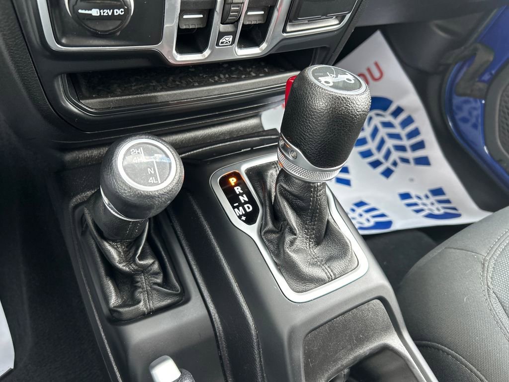 Used 2018 Jeep Wrangler Unlimited Sport S image 32