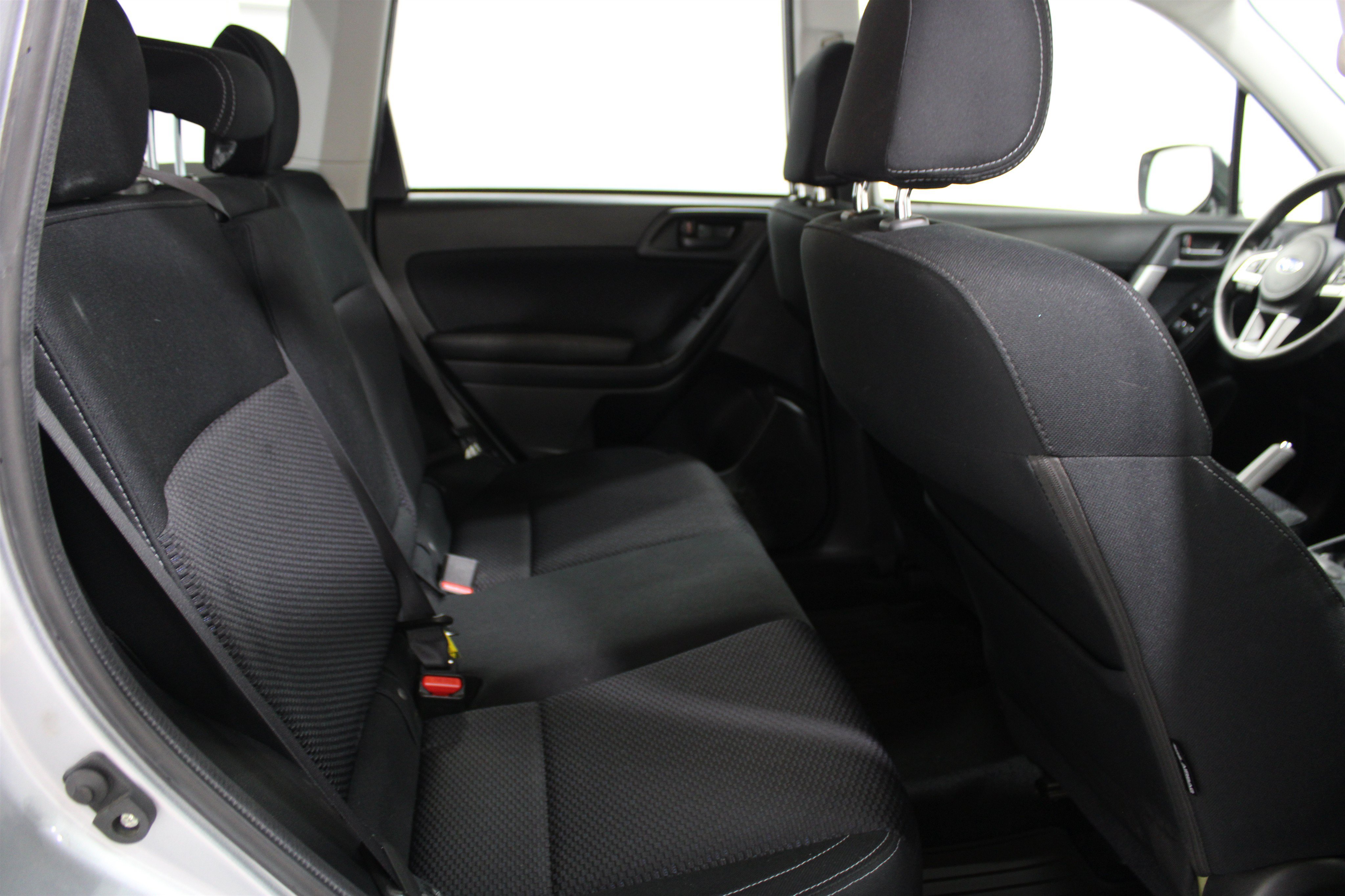 Used 2018 Subaru Forester 2.5i Premium AWD/4WD image 23