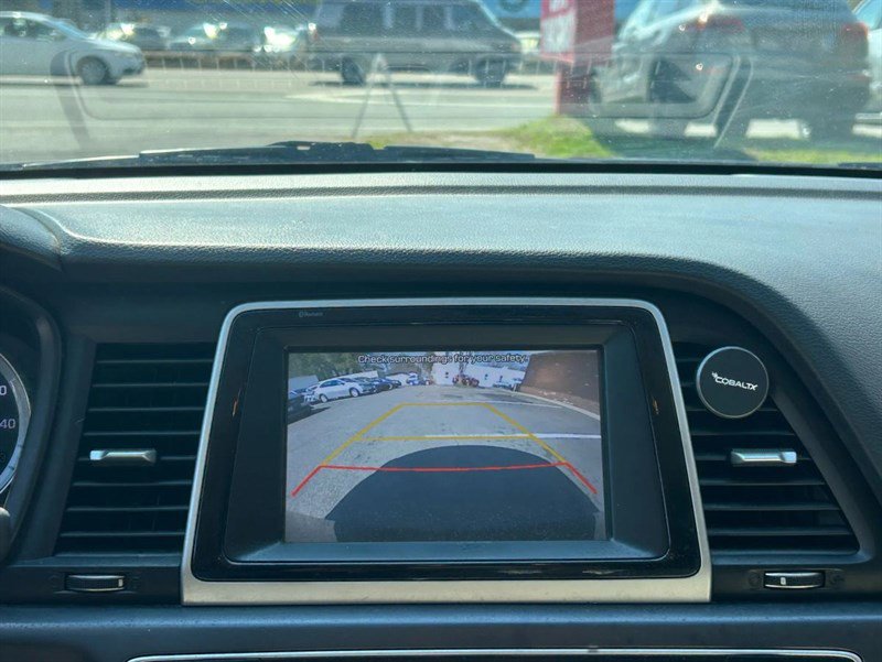 Used 2018 Hyundai Sonata SE FWD image 13