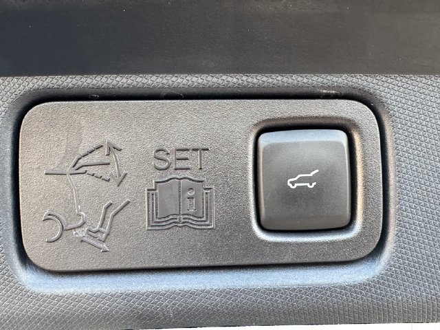 Used 2023 Ford Mustang Mach-E Premium AWD/4WD image 12