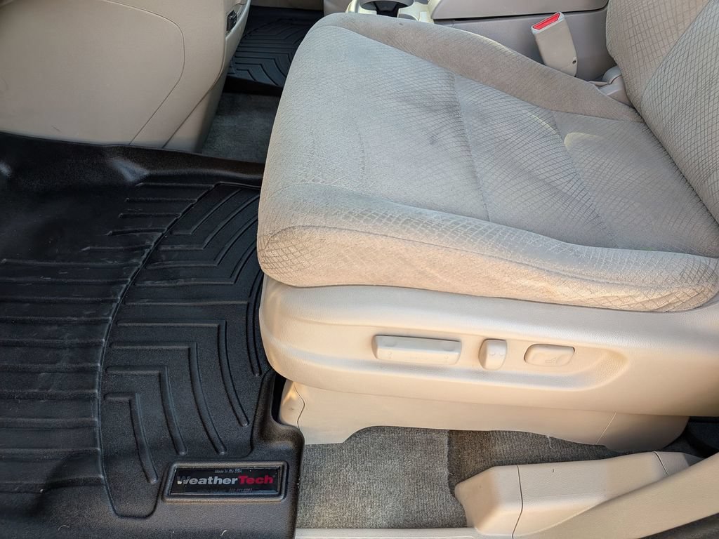 Used 2017 Honda Odyssey SE image 15