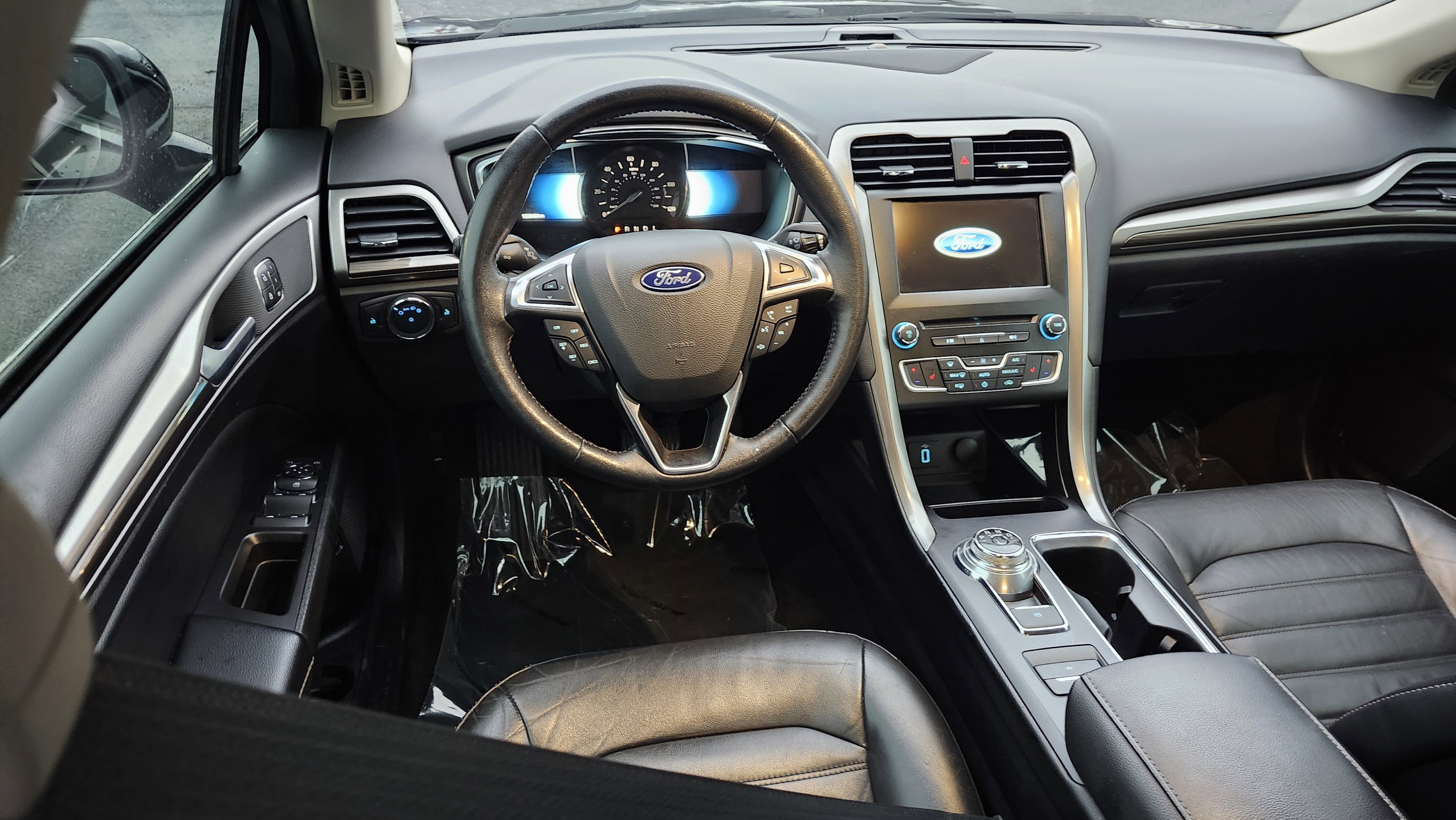 Used 2018 Ford Fusion Energi SE image 27