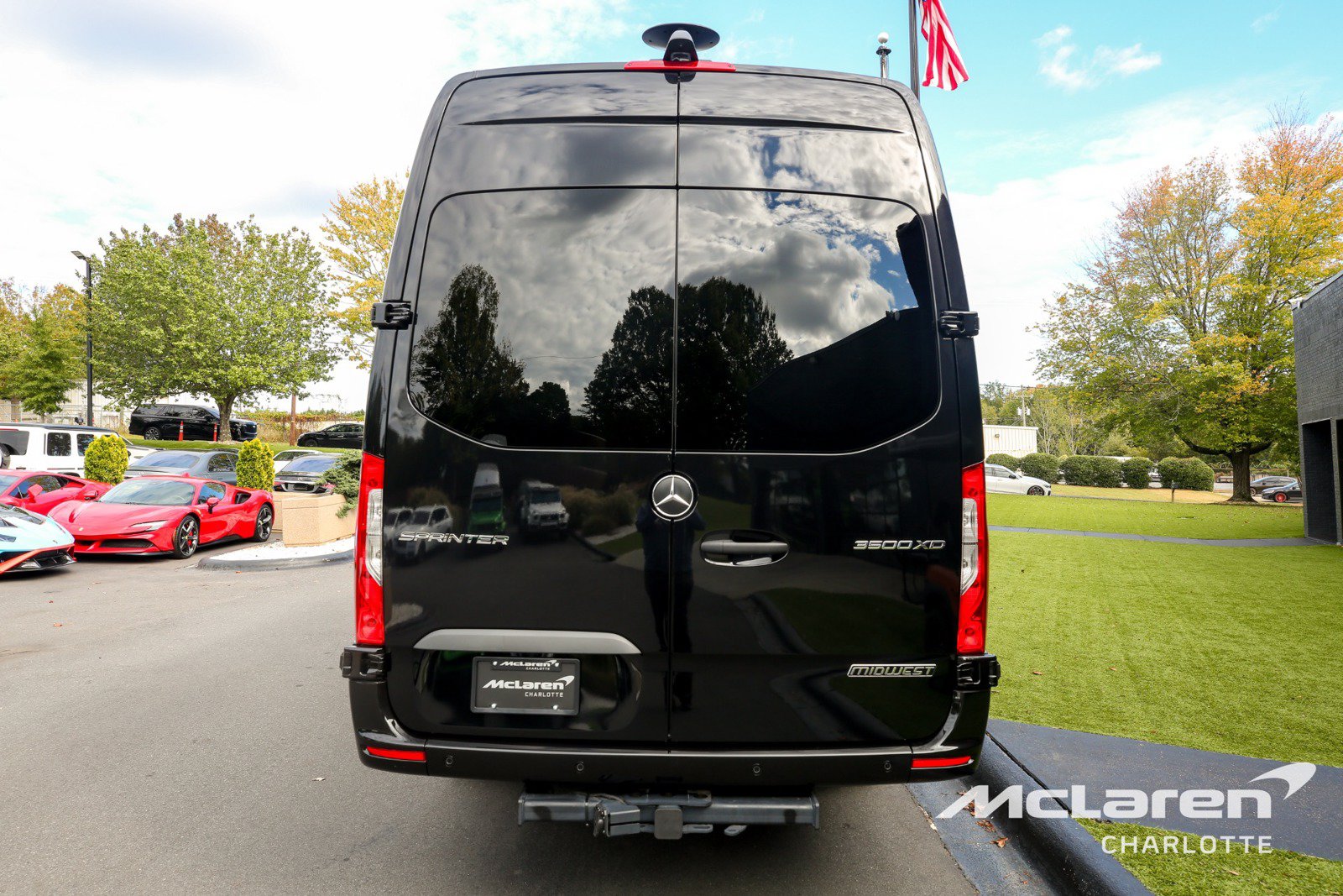 Used 2023 Mercedes-Benz Sprinter 3500 image 4