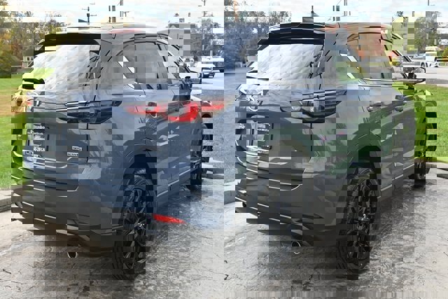 Used 2023 MAZDA CX-5 Carbon Edition image 5