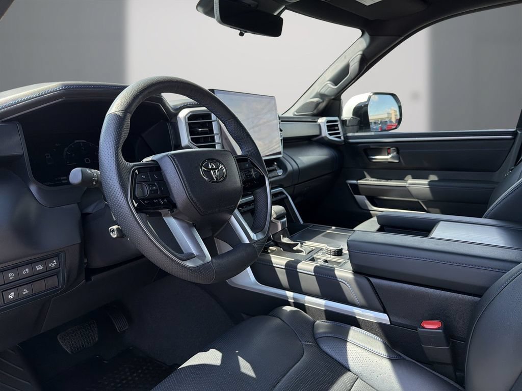 Used 2025 Toyota Tundra Platinum AWD/4WD image 15