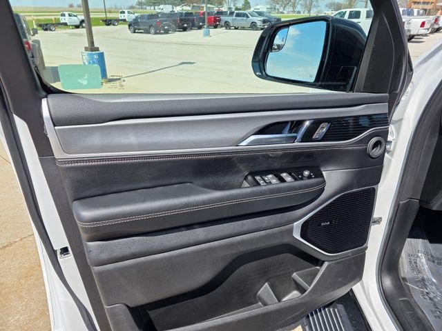 New 2026 Jeep Grand Wagoneer Limited AWD/4WD image 26