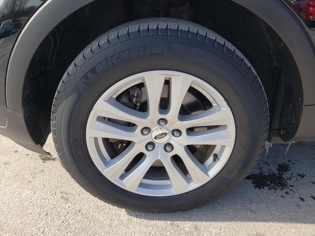 Used 2018 Ford Explorer XLT w/ Equipment Group 202A image 35