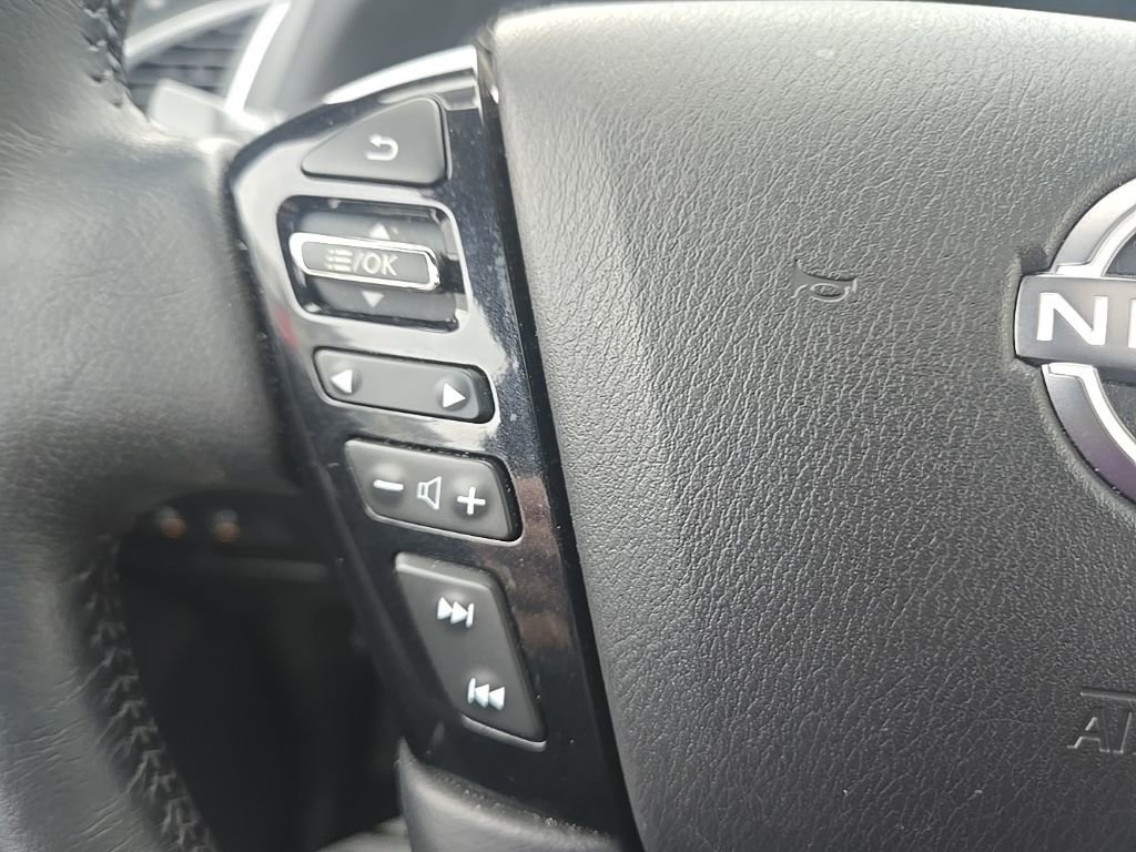 Used 2024 Nissan Armada SL w/ Midnight Edition Package image 18