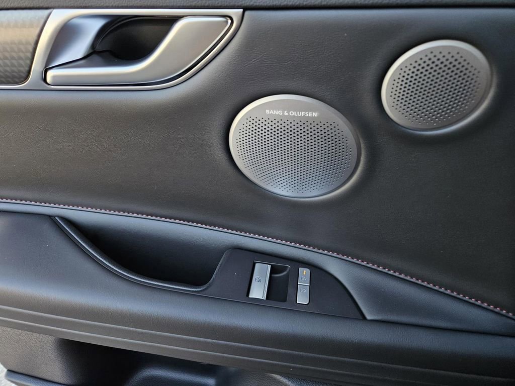 New 2026 Genesis G80 2.5T Sport Prestige image 14