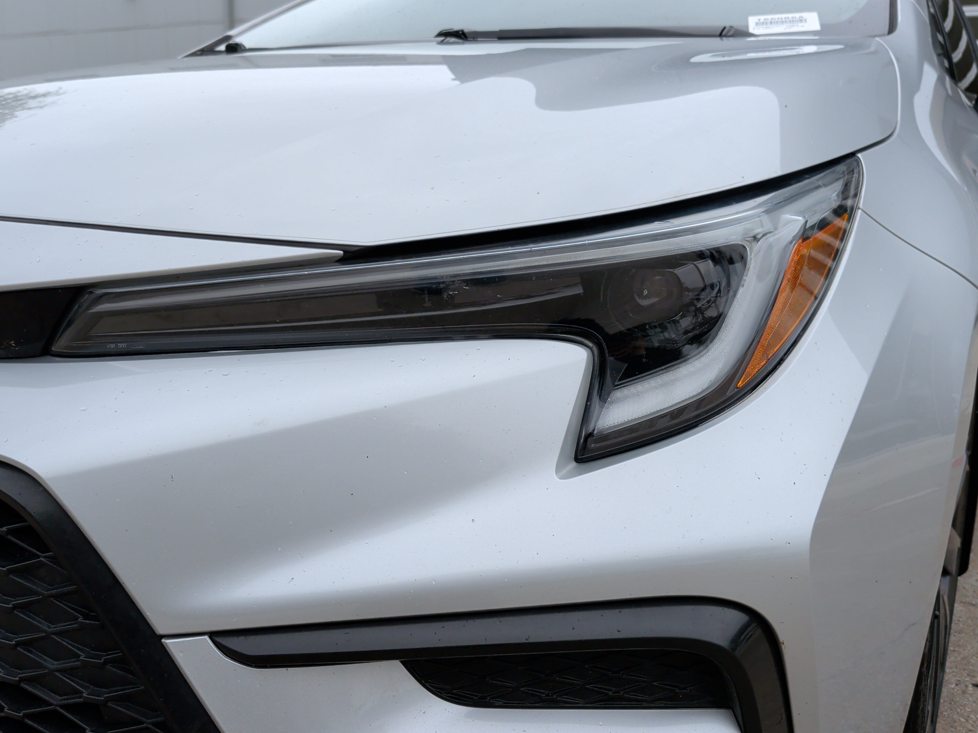 Used 2023 Toyota Corolla SE FWD image 6