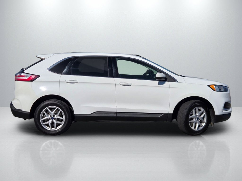 Used 2022 Ford Edge SEL AWD/4WD image 3
