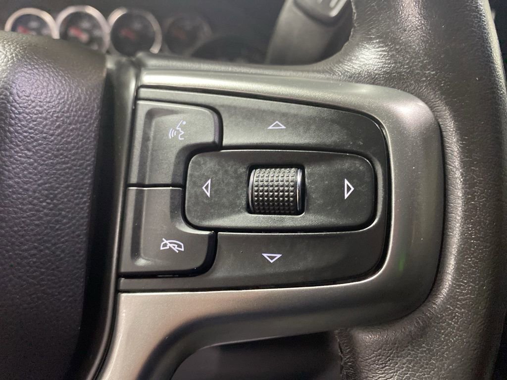 Used 2022 Chevrolet Silverado 2500 LT w/ Midnight Edition image 22