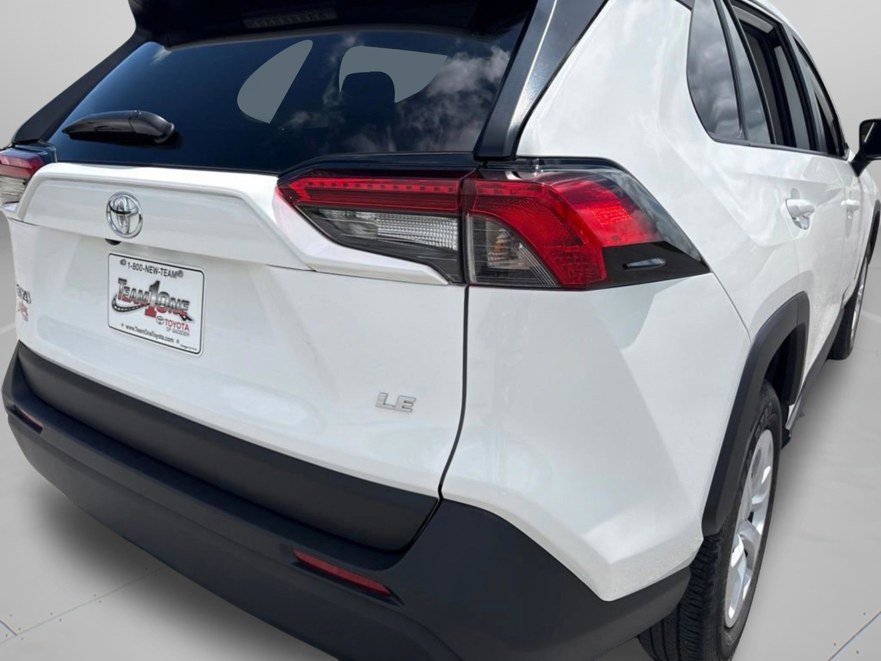 Used 2025 Toyota RAV4 LE FWD image 36