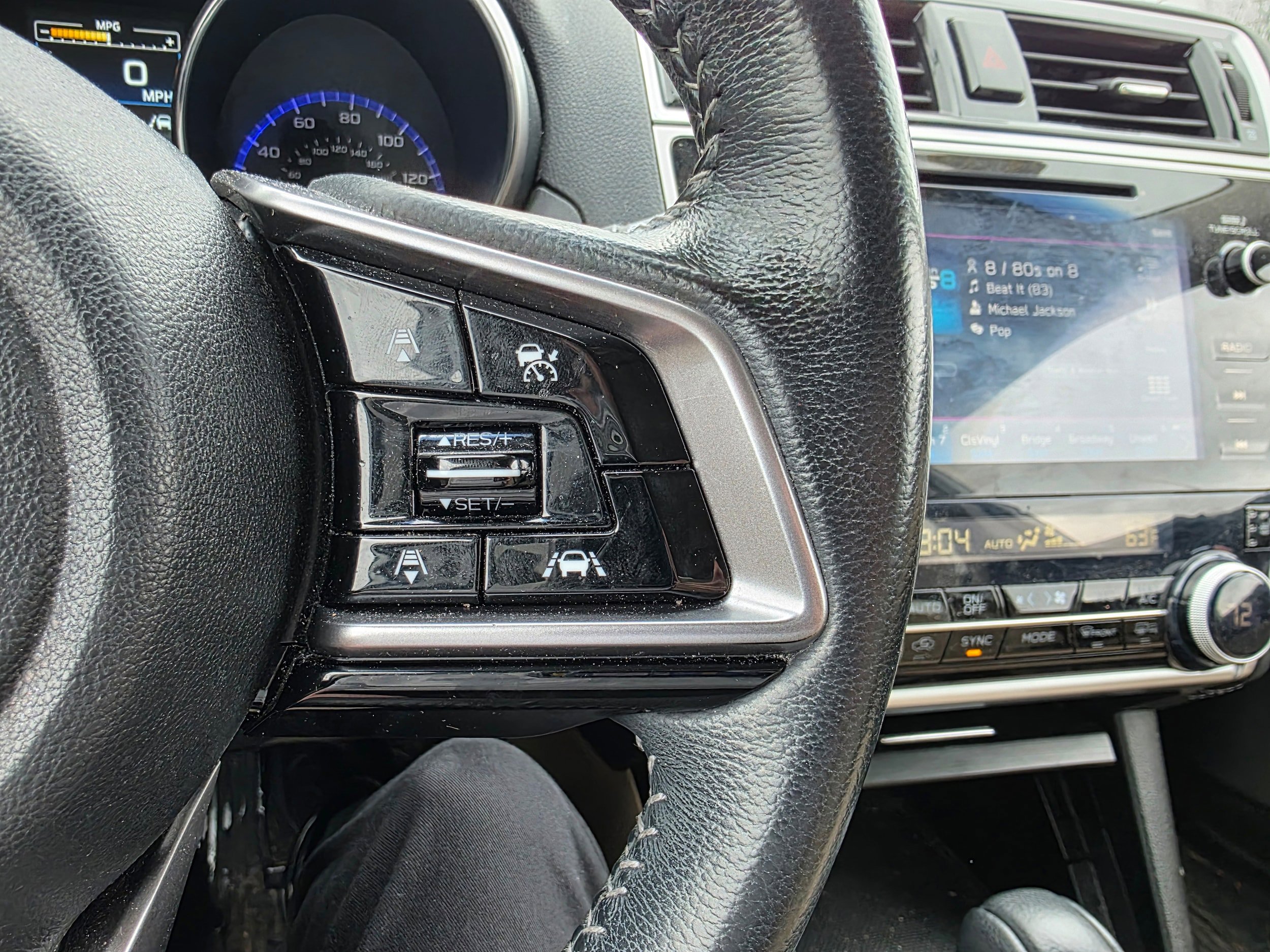 Used 2019 Subaru Outback 2.5i Limited AWD/4WD image 16