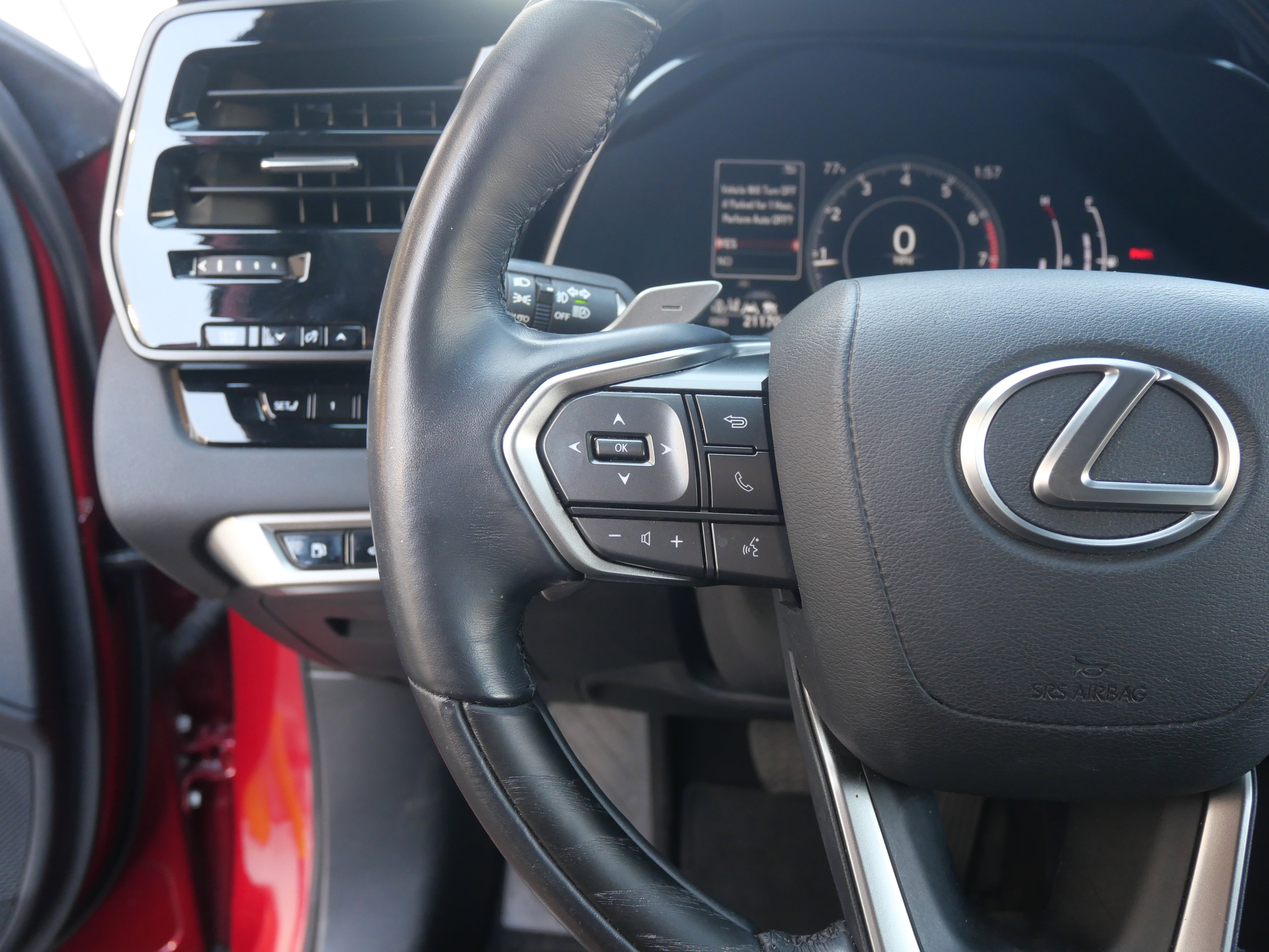 Used 2024 Lexus RX 350 Premium image 12