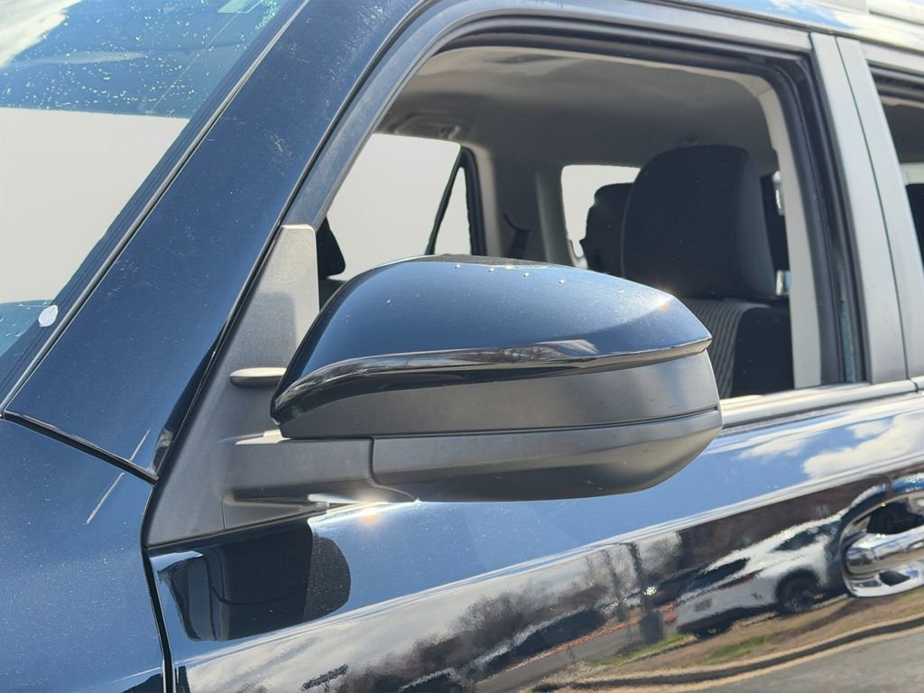 Used 2023 Toyota 4Runner SR5 image 27