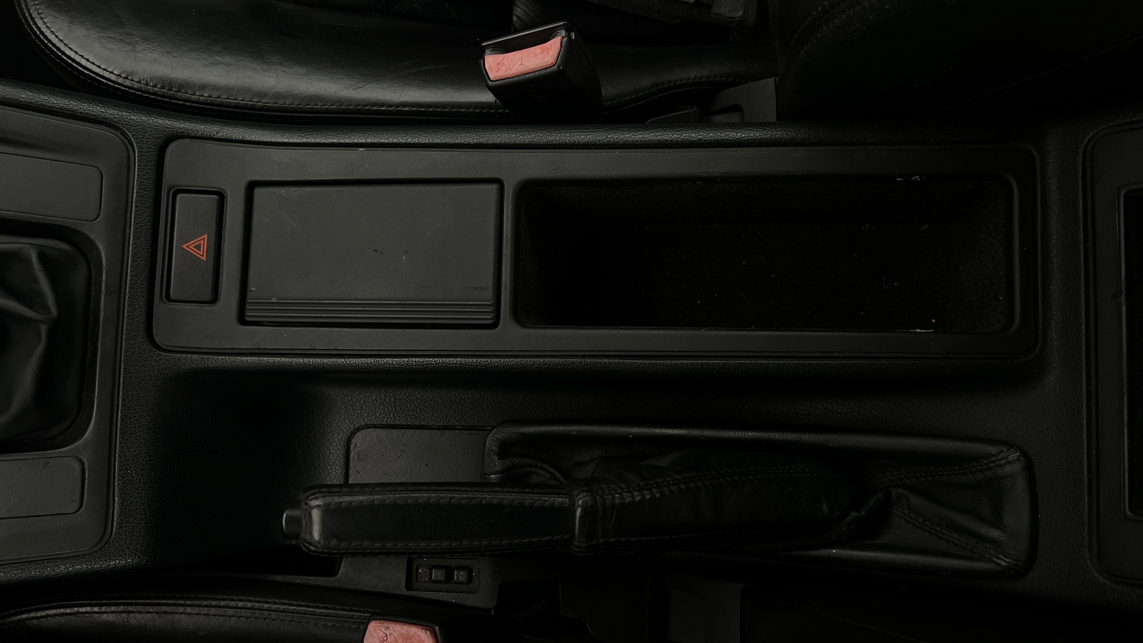 Used 1992 BMW 850i image 17