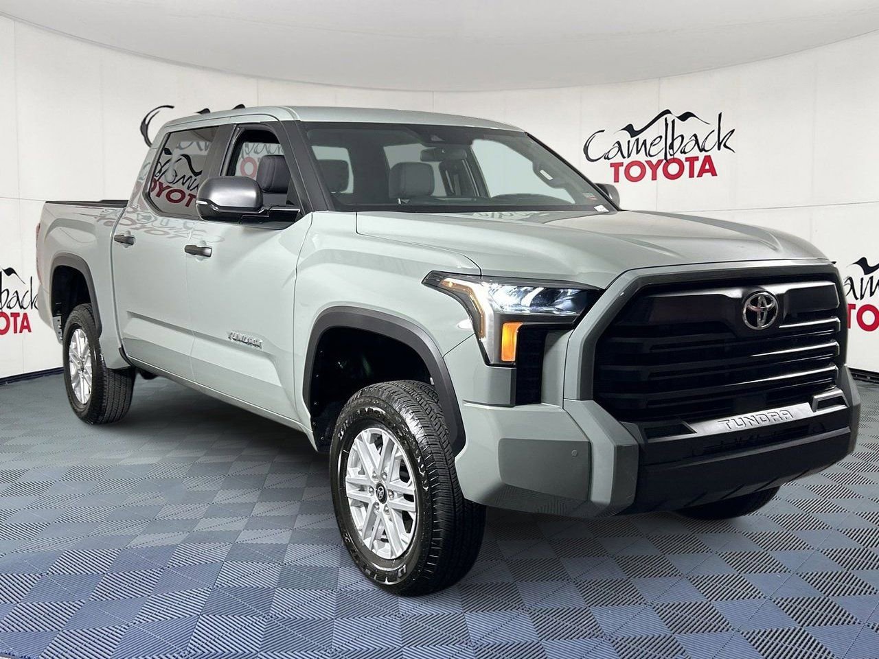 Used 2026 Toyota Tundra SR5 w/ SR5 Convenience Package image 3