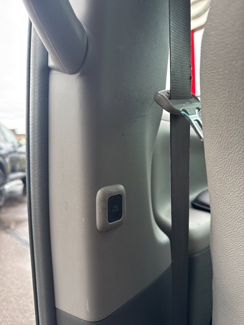 Used 2017 Toyota Sienna XLE w/ XLE Navigation Package image 14