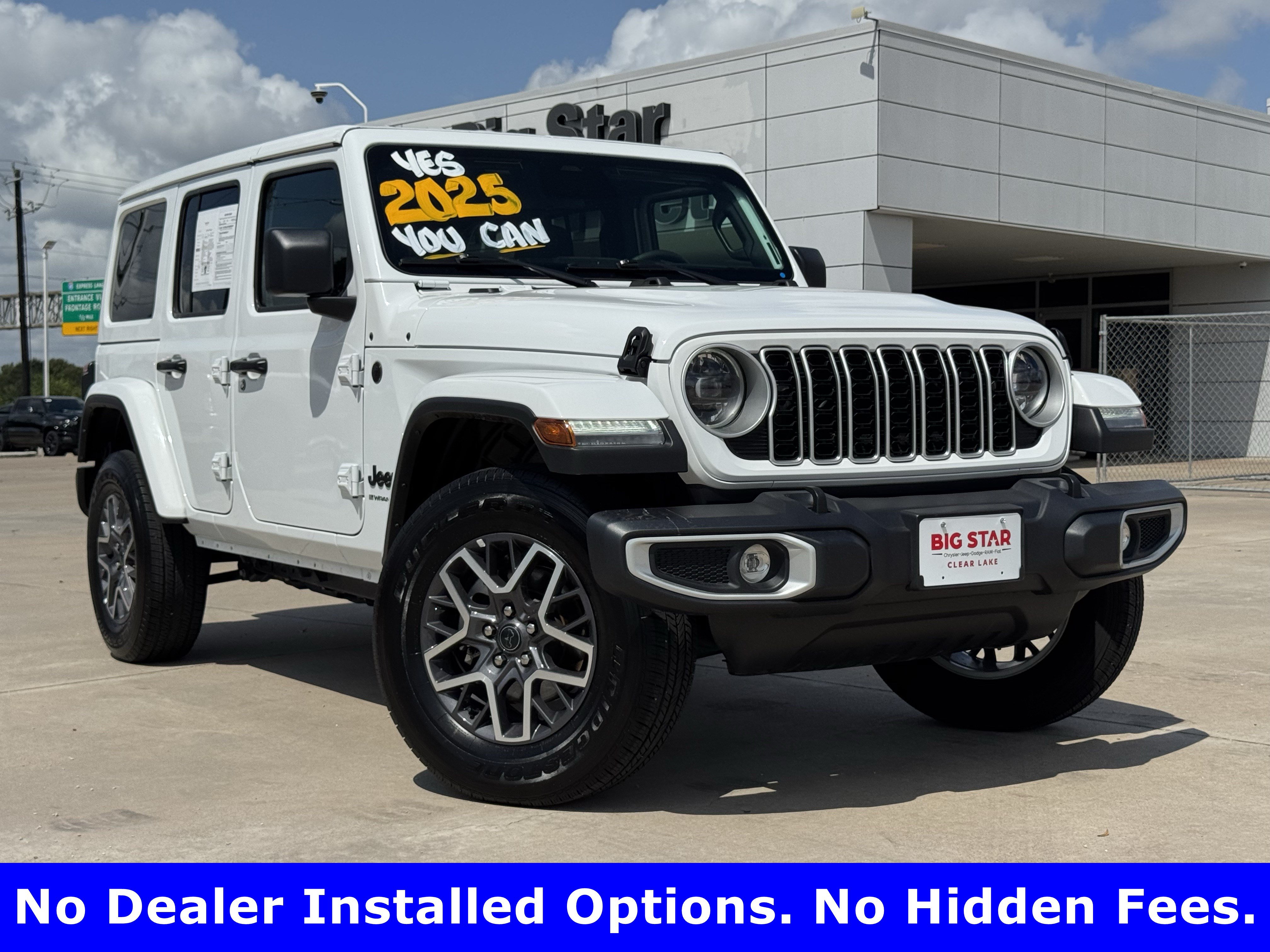 Used 2025 Jeep Wrangler Unlimited Sahara AWD/4WD image 2