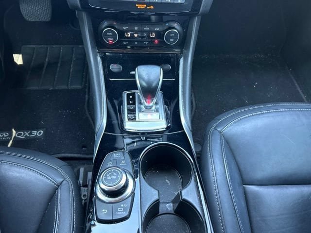 Used 2019 INFINITI QX30 AWD image 21