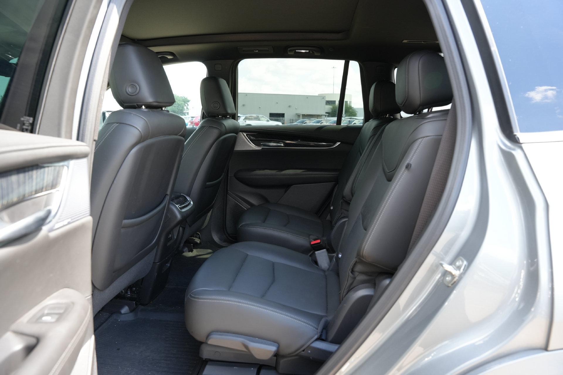 Certified 2024 Cadillac XT6 Premium Luxury w/ Technology Package AWD/4WD image 20