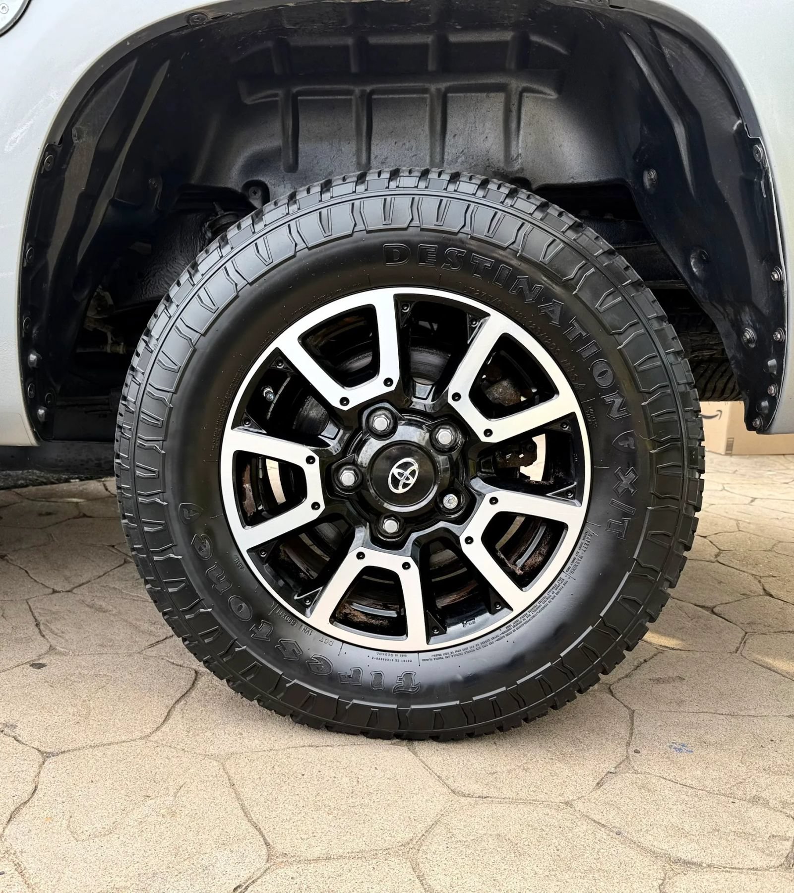 Used 2017 Toyota Tundra Limited w/ Limited Premium Package AWD/4WD image 50