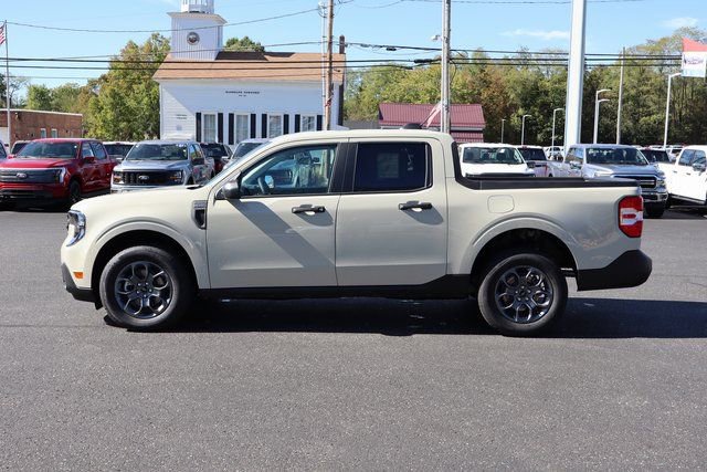New 2025 Ford Maverick XLT image 16