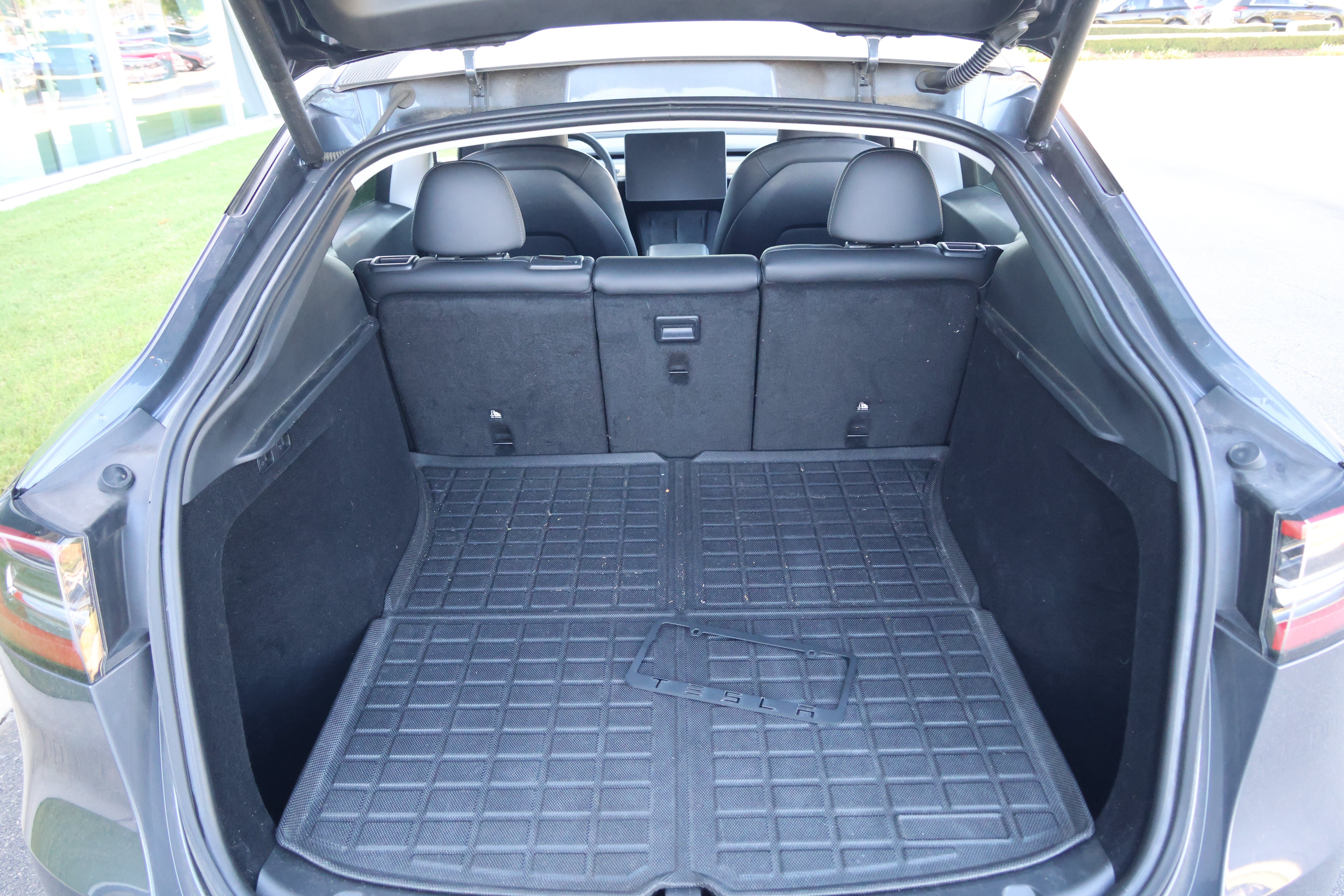 Used 2023 Tesla Model Y AWD image 31